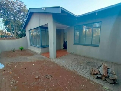 Townhouse For Rent In Capricorn, Polokwane
