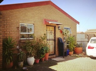 House For Sale in Ottery East, Cape Town