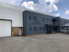 1,239m² Warehouse To Let in Jet Park