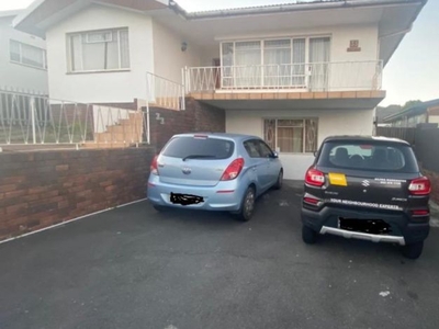 1 Bedroom bachelor flat to rent in Oostersee, Parow