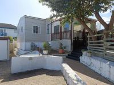2 Bedroom House to Rent in Fish Hoek - Property to rent - MR