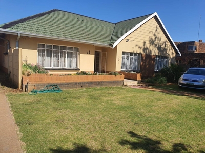3 Bedroom House for sale in Potchefstroom Central