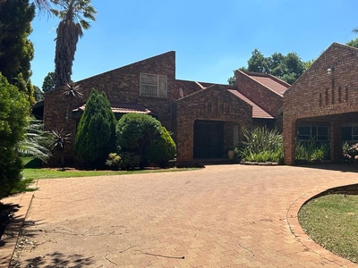 4 Bedroom House to rent in Dennesig