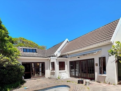 5 Bedroom House for sale in Walmer