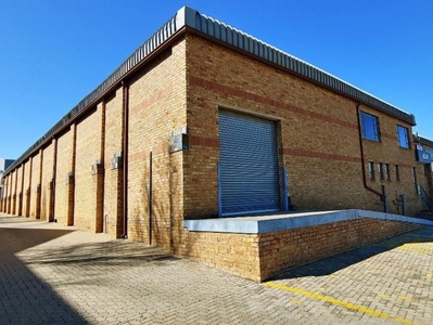 870m² Warehouse To Let in Route 21 Business Park