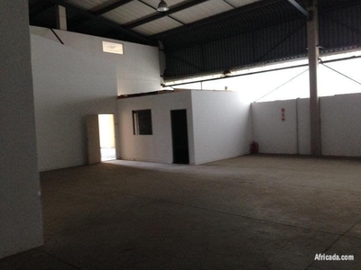 Warehouse and Offices TO LET in Halfway House