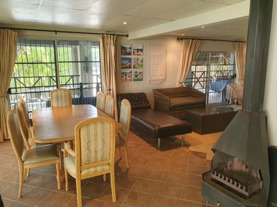 2 Bedroom House For Sale in Maselspoort