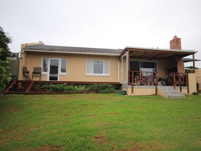 2 bedroom house to rent in West Bank (Port Alfred)