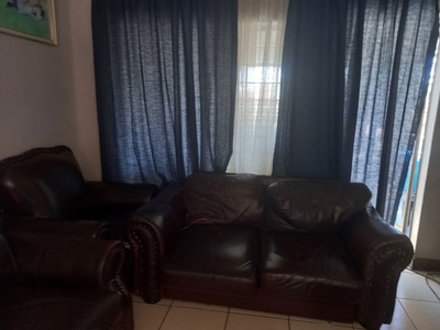 3 bedroom apartment for sale in Witbank (eMalahleni)