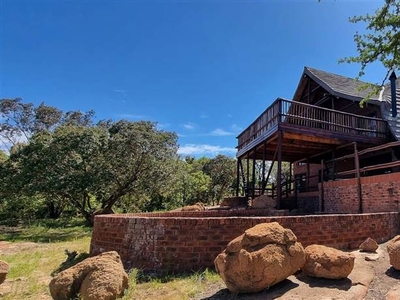 5 Bed House in Mabalingwe Nature Reserve