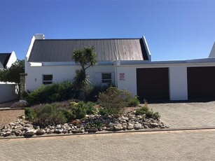 4 Bed House in Jacobsbaai