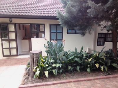 1 Bedroom Garden Cottage To Let in Craighall - 2 N/A 58C Douglas Avenue