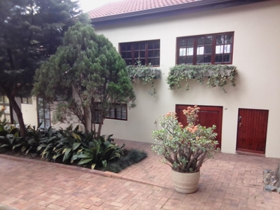 1 Bedroom Garden Cottage To Let in Craighall - 3 N/A 58C Douglas Avenue