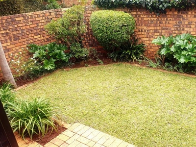 2 Bedroom duplex townhouse - sectional to rent in Highveld, Centurion