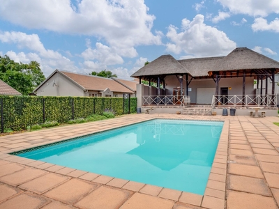 Townhouse for sale with 3 bedrooms, Greenstone Hill, Edenvale