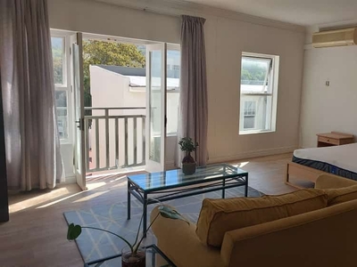 0.5 Bedroom Apartment Rented in Oranjezicht