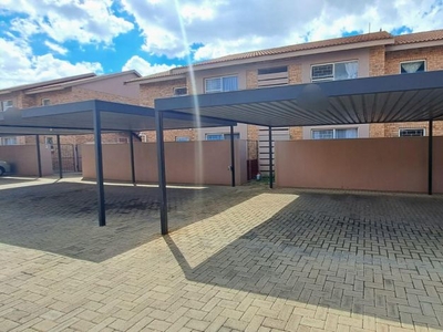 2 Bedroom apartment for sale in Pellissier, Bloemfontein