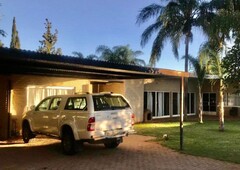 4 bedroom house for sale in middelpos, upington