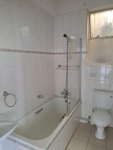 3 Bed Apartment/Flat For Rent Illovo Sandton