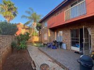 3 Bedroom Simplex for Sale For Sale in Zwartkop - MR629556 -