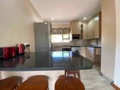 1 Bedroom Apartment to Rent in Silver Lakes Golf Estate - Pr