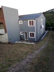 House to rent in Newlands East