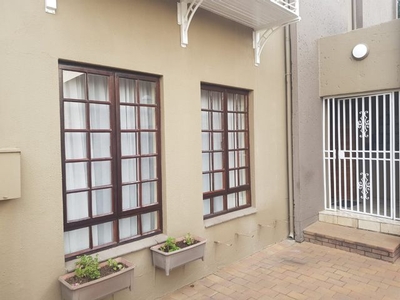 2 Bedroom Townhouse Sold in Sonneveld