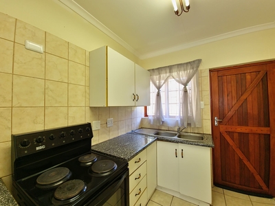2 bedroom townhouse to rent in Shelly Beach