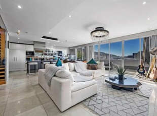 Penthouse For Sale in Gardens