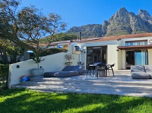 Townhouse Rental Monthly in Camps Bay