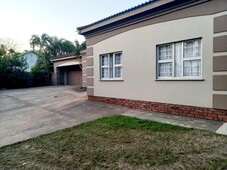 3 Bedroom House For Sale in Arboretum