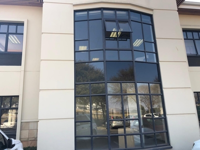 632m² Office To Let in Sandton Central