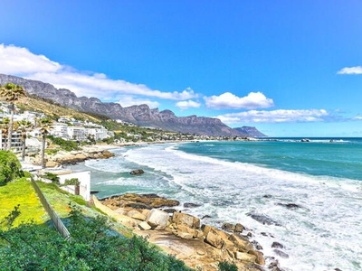 Apartment For Sale In Clifton, Cape Town