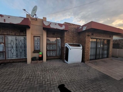 House For Sale In Ackerville, Witbank