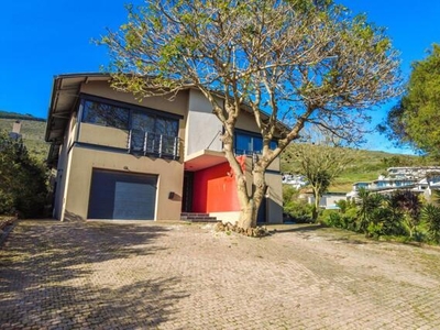 4 bedroom, Parow Western Cape N/A