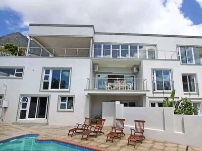 Apartment For Rent In Camps Bay, Cape Town