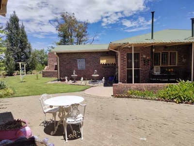 House For Sale In Edenburg, Free State