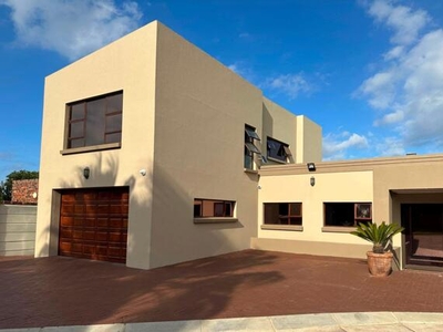 House For Sale In Noorsekloof, Jeffreys Bay