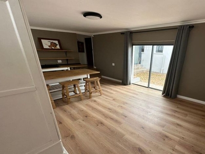 1 Bedroom cottage rented in Bloubergrant