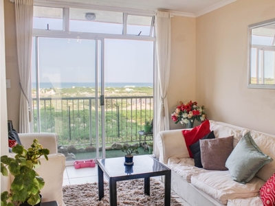 2 Bedroom Apartment / Flat For Sale In Muizenberg