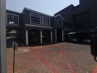 37m² Office To Let in Greenside