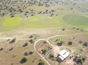 753.4 ha Farm in Danielskuil