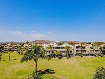 2 Bed Penthouse in Hartbeespoort Dam
