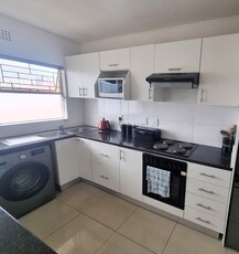 Apartment / Flat For Sale in Goodwood Estate, Goodwood