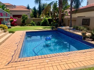 House For Sale in Amorosa, Roodepoort