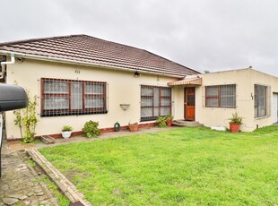 House For Sale in Fairfield Estate, Parow