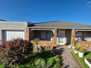 House For Sale in Parow Valley, Parow