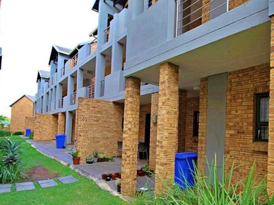 1 Bedroom Apartment To Let in Rooihuiskraal North - 33 Scarlet Park 500 Lenchen ave