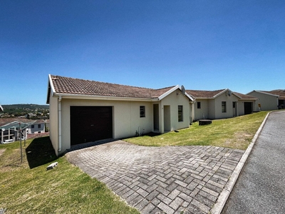 2 Bedroom Townhouse For Sale in Nahoon Valley Park