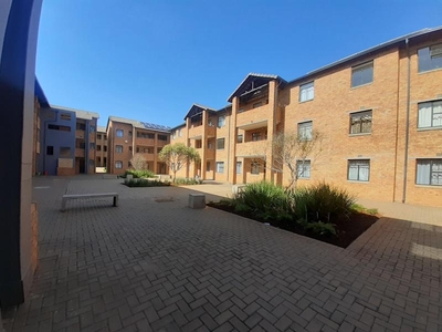 Safe, affordable and convenient living only 20mins away from Jhb CBD